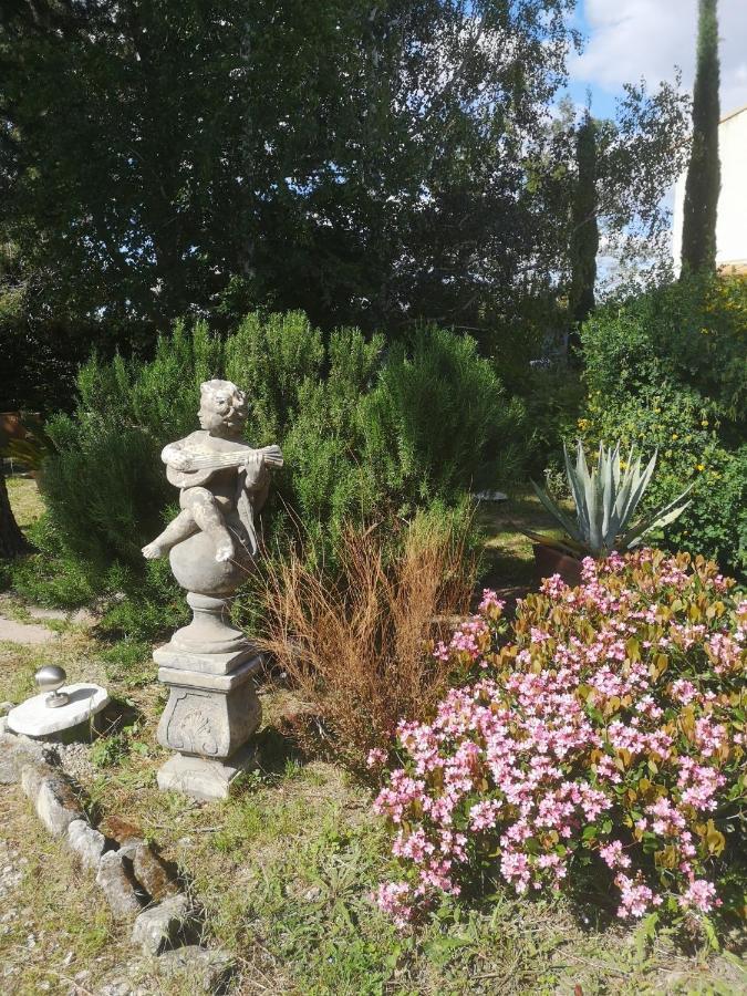 La Bastide Des Sources Apartamento Beaucaire  Exterior foto